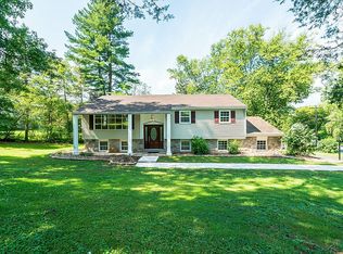 1105 Dogwood Ct, Pottstown, PA 19465