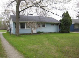 511 Vermont Rd, Elyria, OH 44035