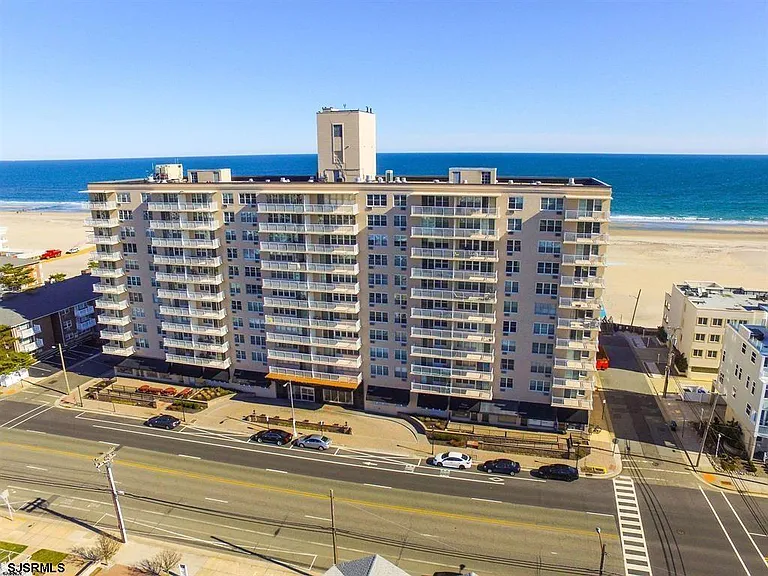 9400 Atlantic Ave #305 — Photo 29