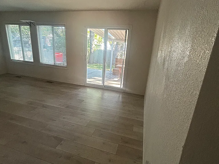 5798 W Lucky St — Photo 9