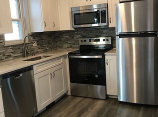 17941 E Thirteen Mile Rd, Fraser, MI 48026