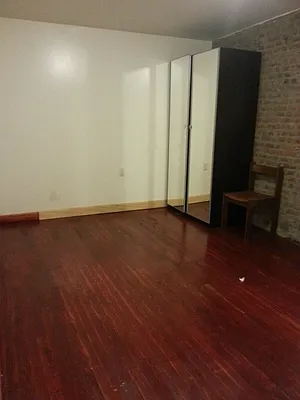 Rented by Rental Solutions Inc | media 19