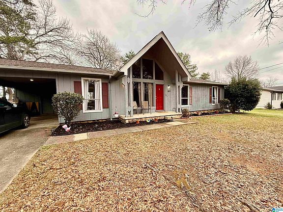 2nd image of 821 Twin Ridge Dr