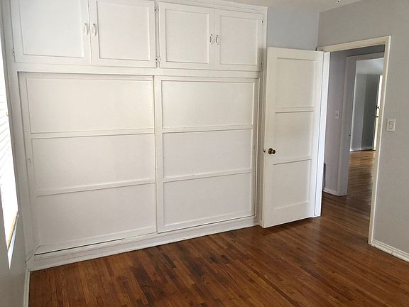3rd image of 5448 Kinston Ave #5452