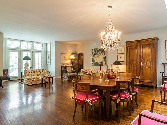 Living Room / Dining Room