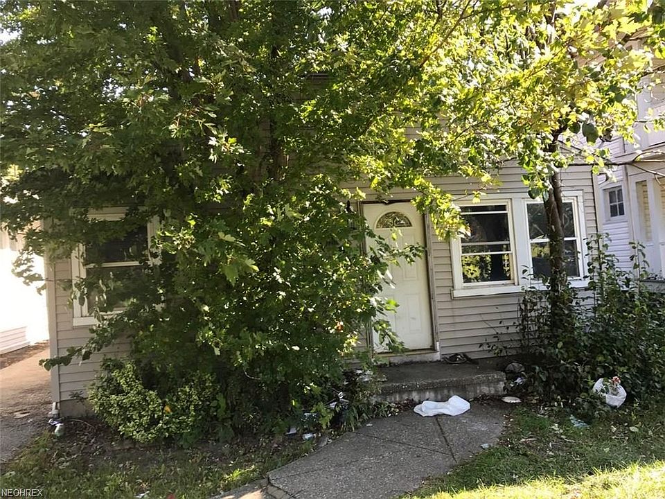 1st image of 1115 E 171st St