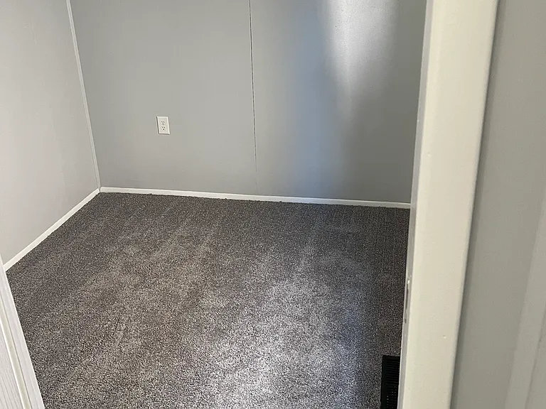 424 Chestnut St — Photo 16