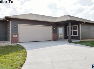 4916 E Villa Rdg, Sioux Falls, SD 57110