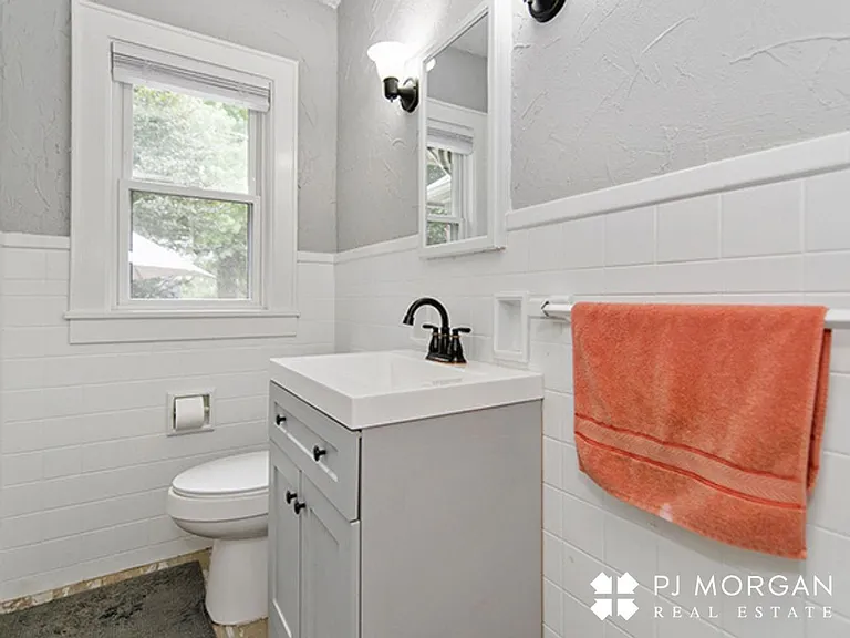 1823 N 49th St — Photo 14