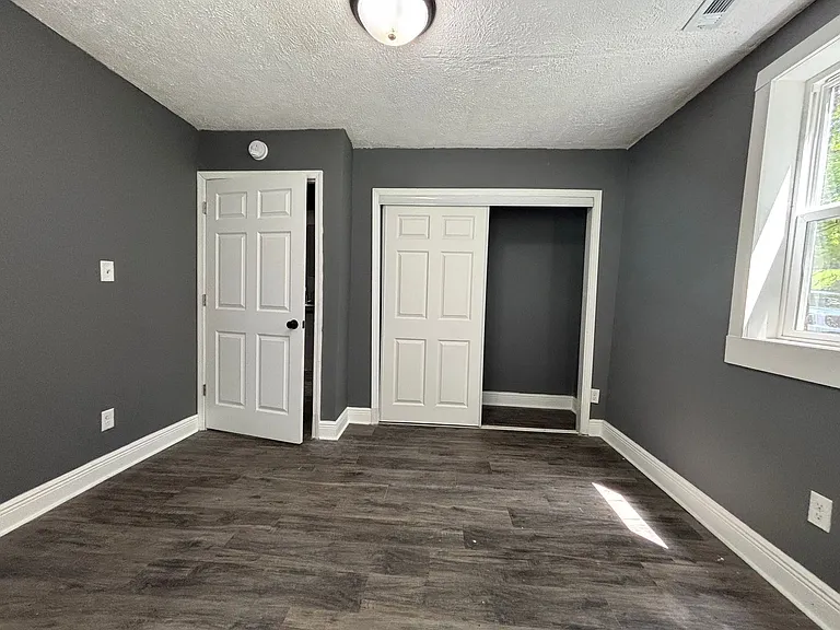 14 Kansas St #D — Photo 12