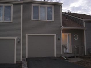 304 Songbird Ln, Southington, CT 06489