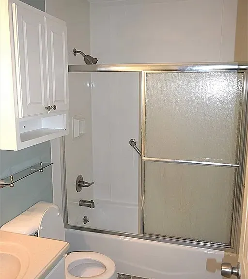 549 Russell Rd #1C — Photo 16