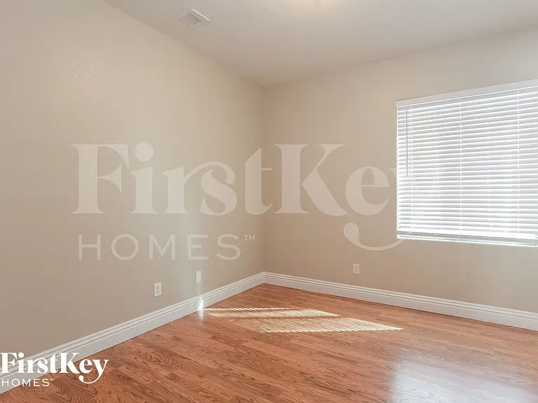 9100 Little Horse Ave — Photo 8