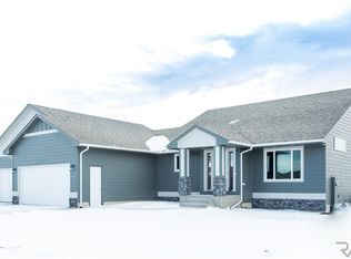 4317 W 90th St, Sioux Falls, SD 57108