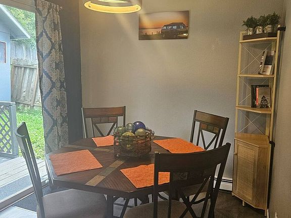 3rd image of 7741 Little Bend Cir