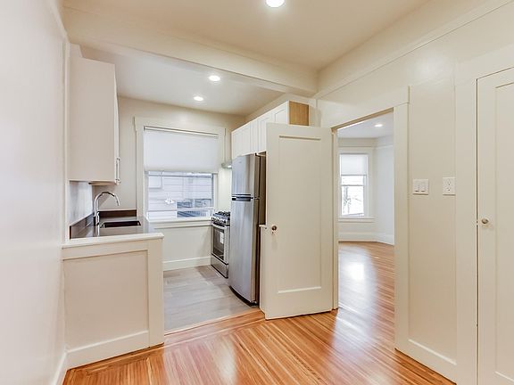 2nd image of 2235 Larkin St #5