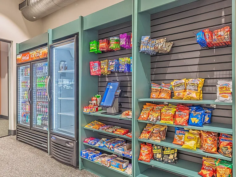 bogen-urban-chic-lofts-saint-louis-mo-mini-mart