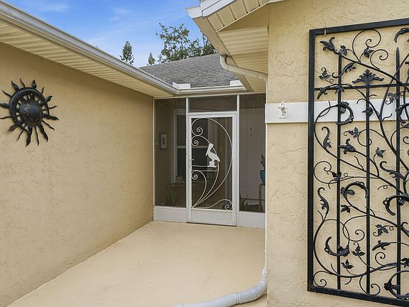 3rd image of 6644 PICANTE Circle