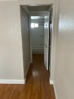 2 bedroom 1 bath Duplex — Photo 3