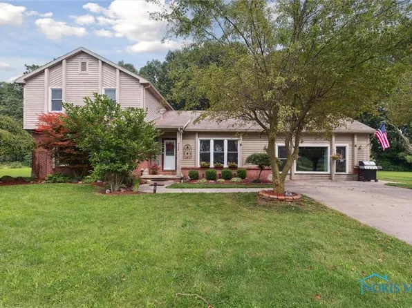 725 Donovan Rd, Curtice, OH 43412