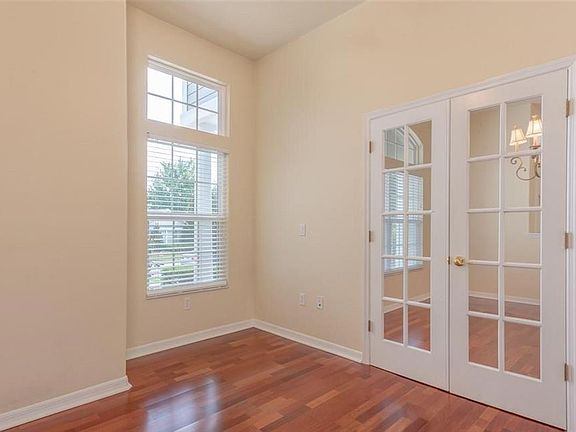 5th image of 7191 SW 35th Ave