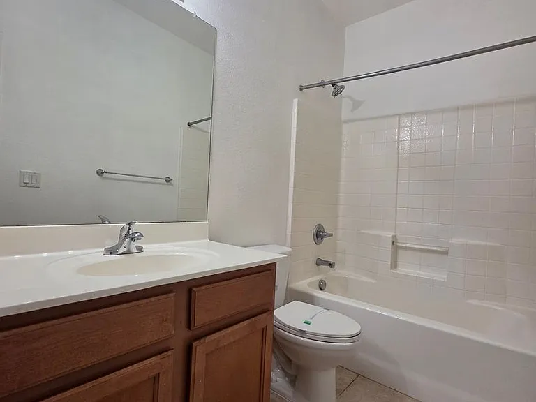 1886 E Don Carlos Ave #141 — Photo 20