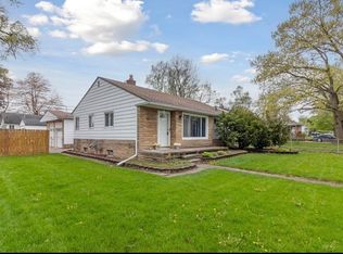 1620 S Harris Rd, Ypsilanti, MI 48198