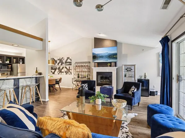 17308 West Lincoln AVENUE, New Berlin, WI 53146