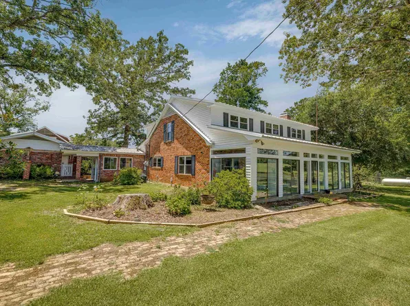 361 Old New Orleans Rd, Downsville, LA 71234