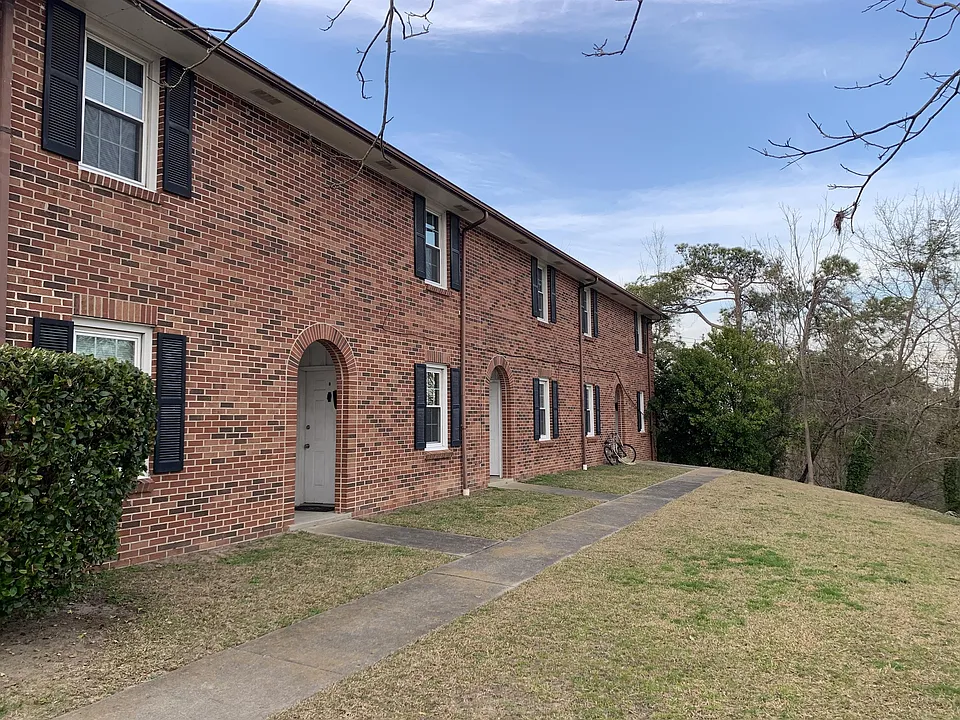 1435 Shirley St #1