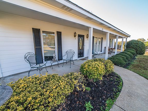 2nd image of 433 Lee Road 504