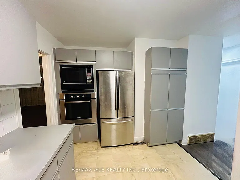 7 Dennett Dr #MAIN — Photo 13