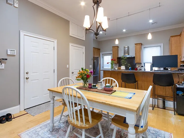7 Worthington St #1 — Photo 21