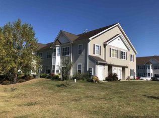 302 Commons Ln, Saugerties, NY 12477