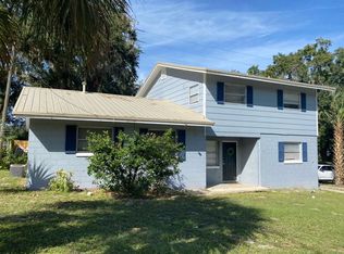 910 W Line St APT B, Leesburg, FL 34748