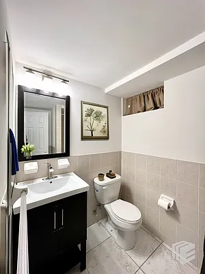 Rented by Mae Equities | media 10