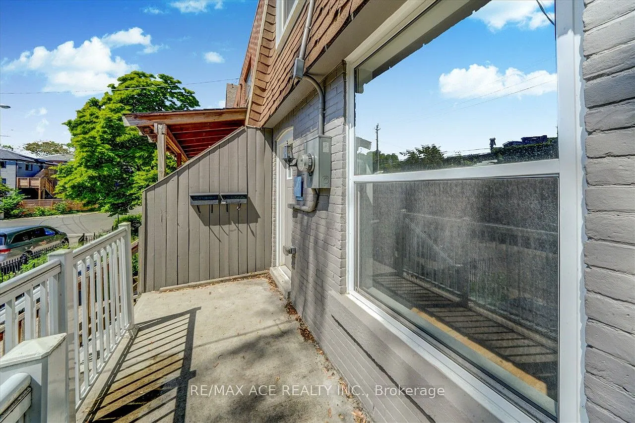 2 bed, $3,000 — Photo 3