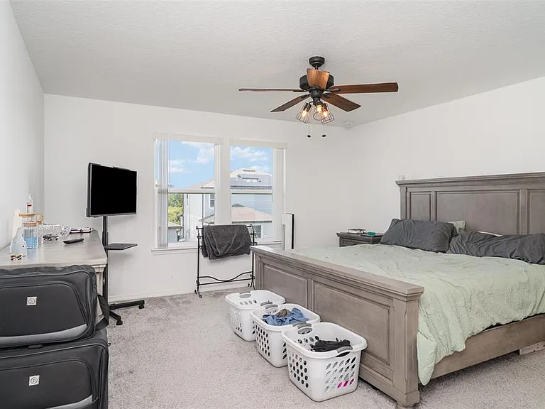 465 Waterford Dr — Photo 27