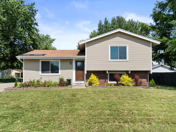 1209 Bel Aire Rd, Polk City, IA 50226