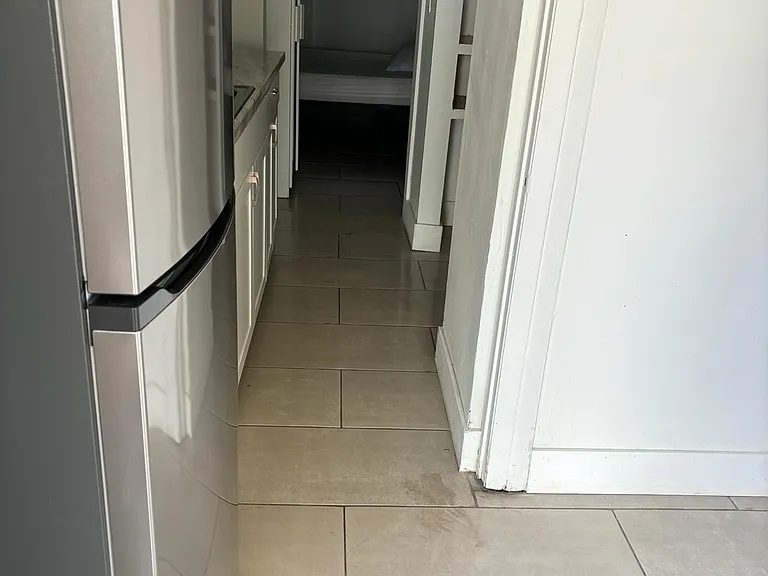 1027 SW 12th Ave #4 — Photo 9