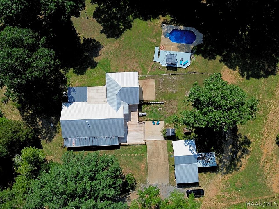 1st image of 694 Becky Ln