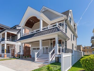 427 E 5th Ave, North Wildwood, NJ, 08260