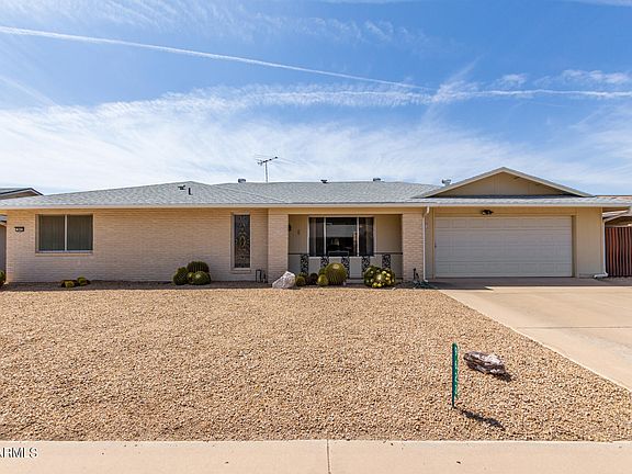 3rd image of 9623 W LINDGREN Avenue