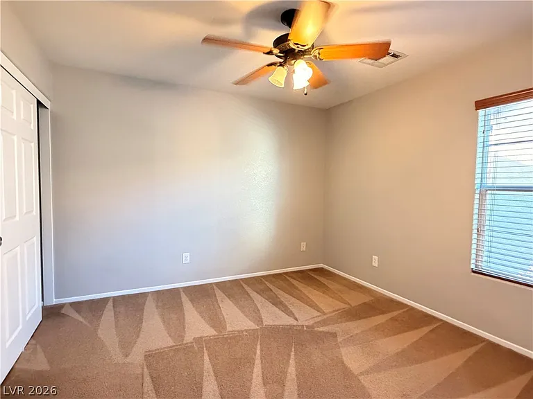 7237 Mineral Park Ave — Photo 19