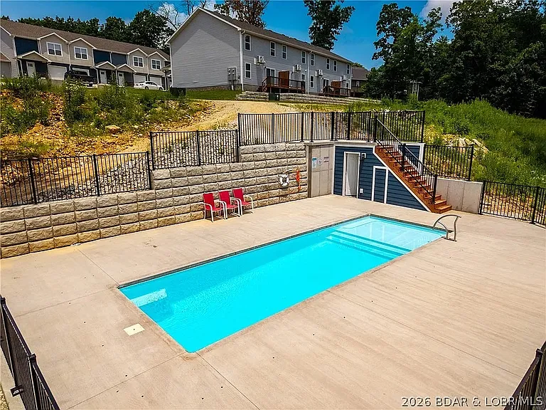 94 Crystal Springs Rd — Photo 16