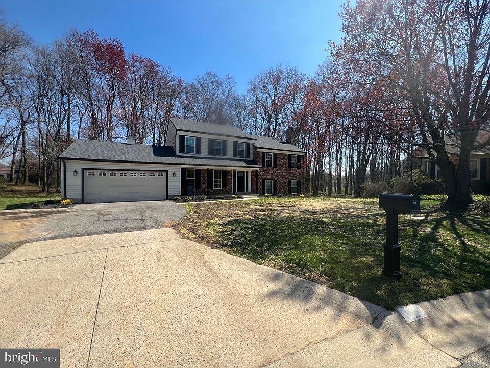1st image of 4400 Rendale Ct