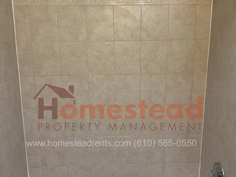 1340 Adair Rd — Photo 28