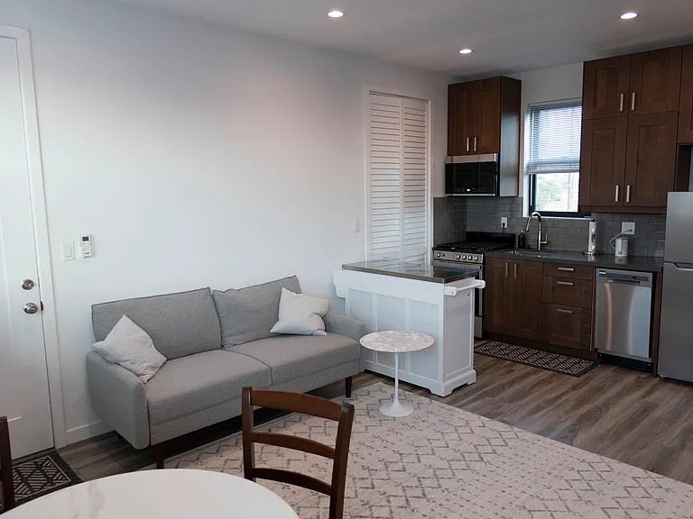 3939 S Centinela Ave #B — Photo 1