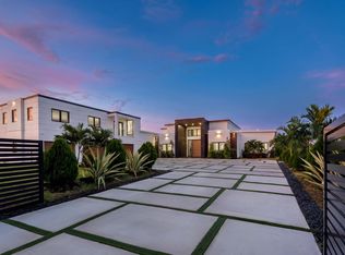 17301 SW 52nd Court, Southwest Ranches, FL 33331