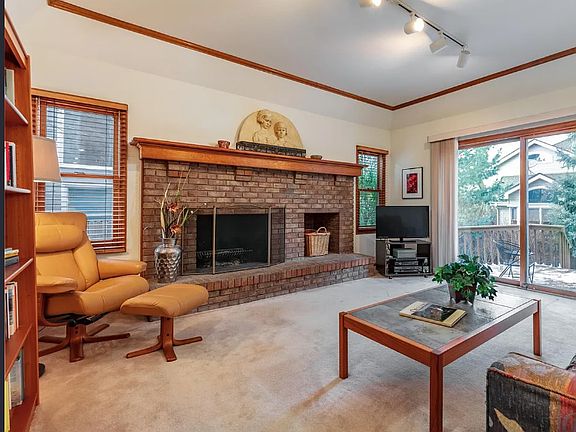 4th image of 3232 S Tulare Ct